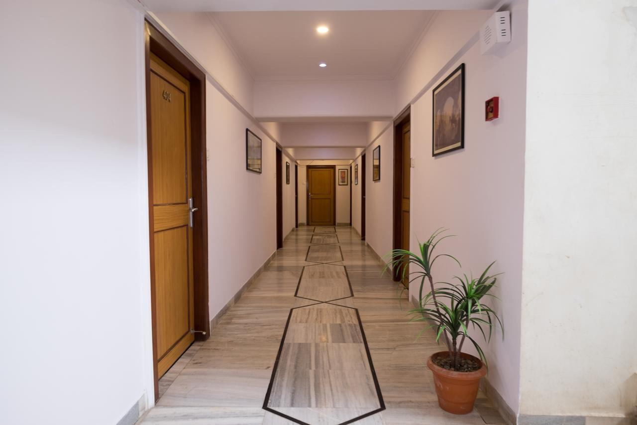 Oyo Flagship 561 Host Inn Mumbai Kültér fotó